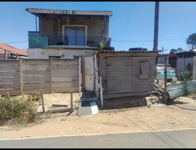 3 BEDROOM HOUSE FOR SALE IN GROENHEUWEL